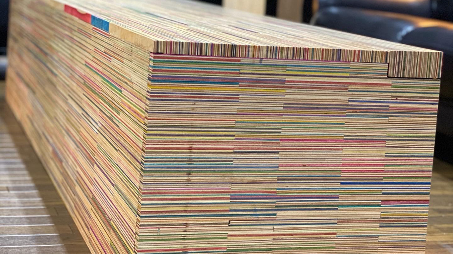 積層材を使った木工作品