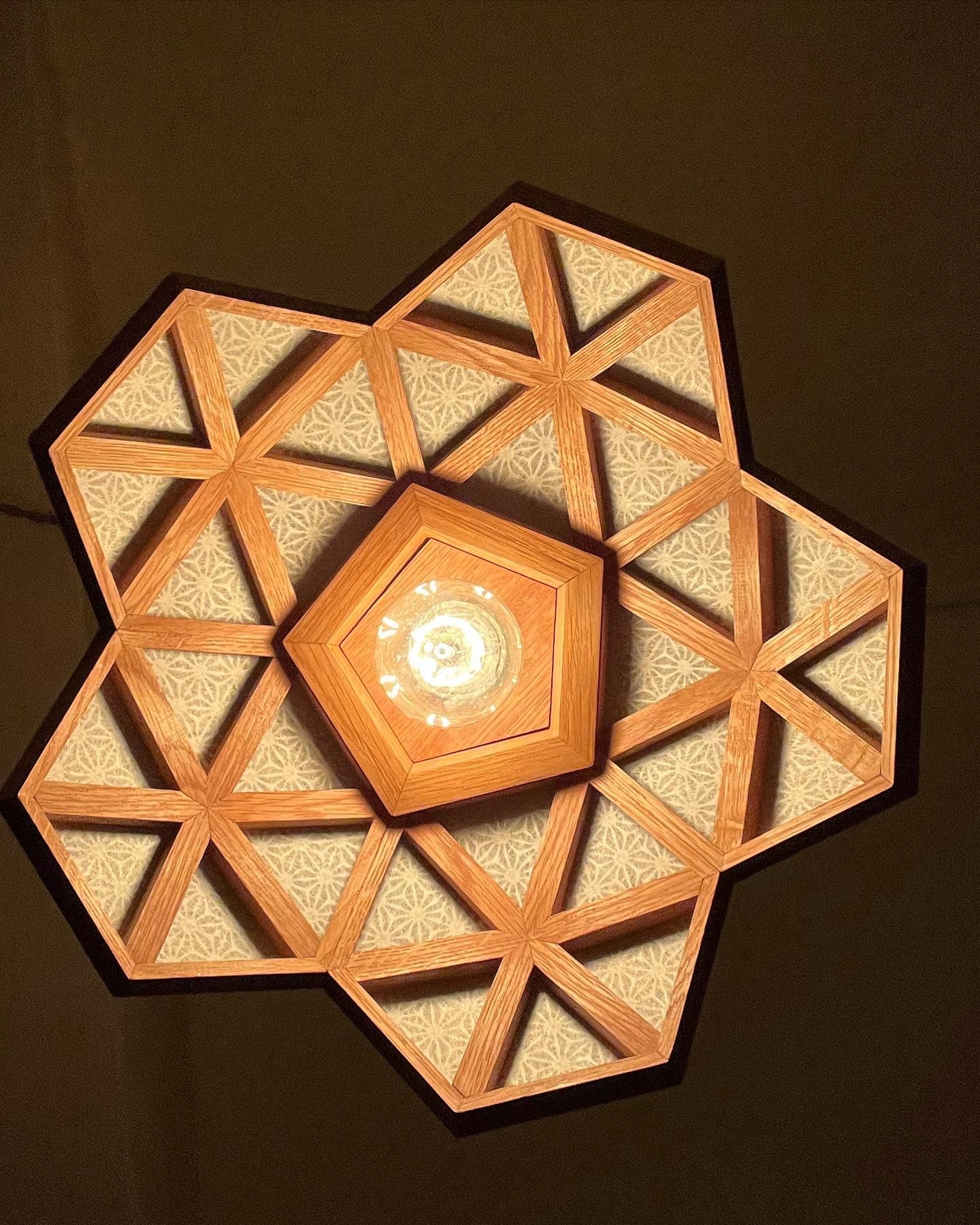 木組みの照明作品